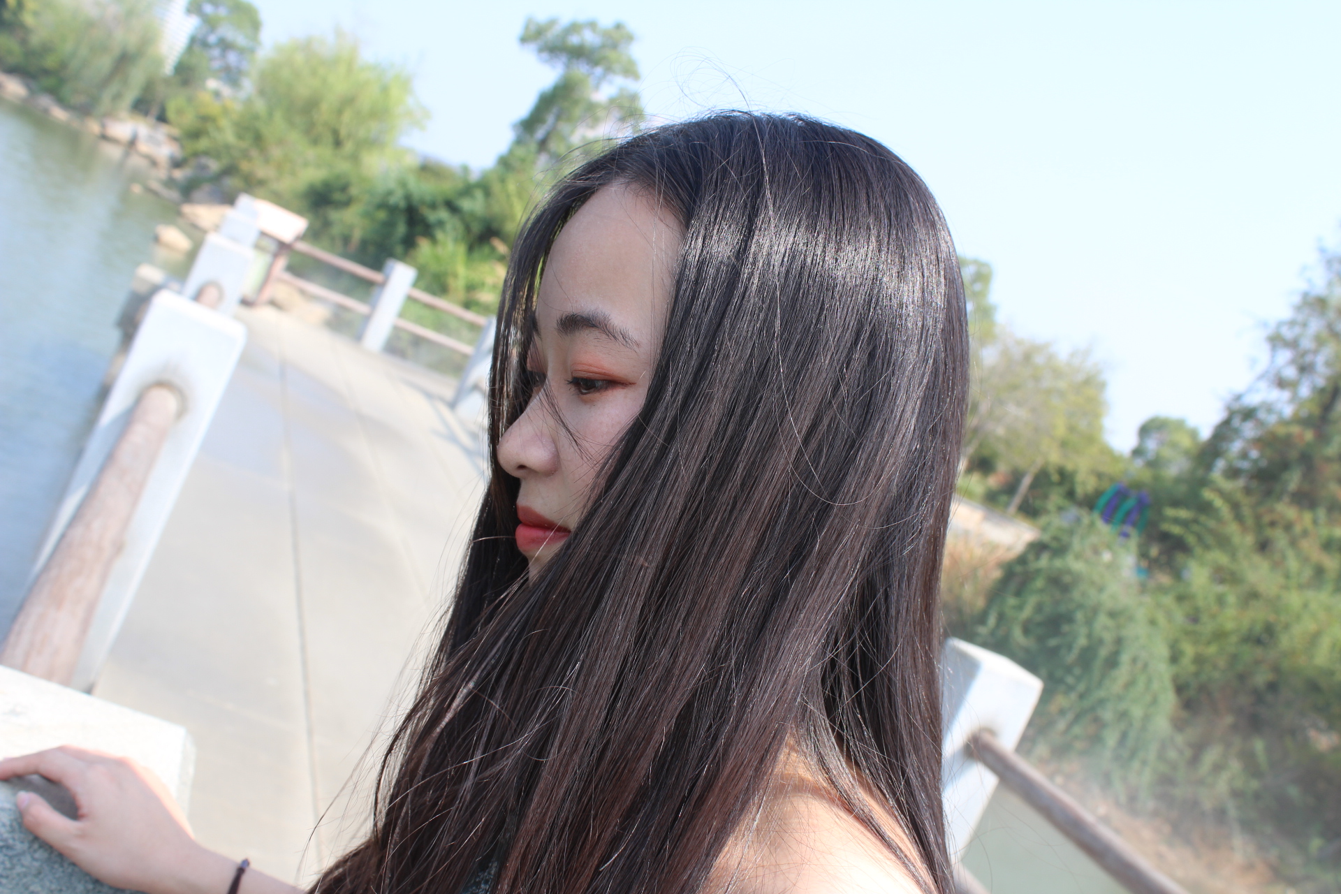 洪悦经旅封面人物国家奖学金优秀毕业生